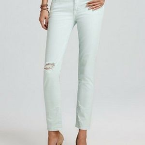 NEW $179 7 FOR ALL MANKIND Cigarette Jeans Size 32